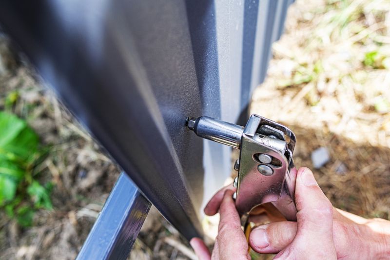 Riveted Aluminum Trim